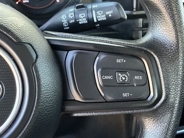 Used 2024 Jeep Wrangler Sport AWD/4WD image 27