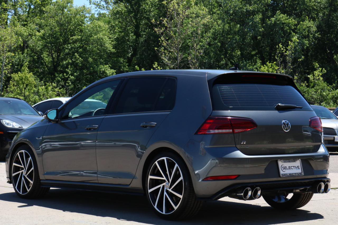 Used 2019 Volkswagen Golf 4-Door AWD/4WD image 19