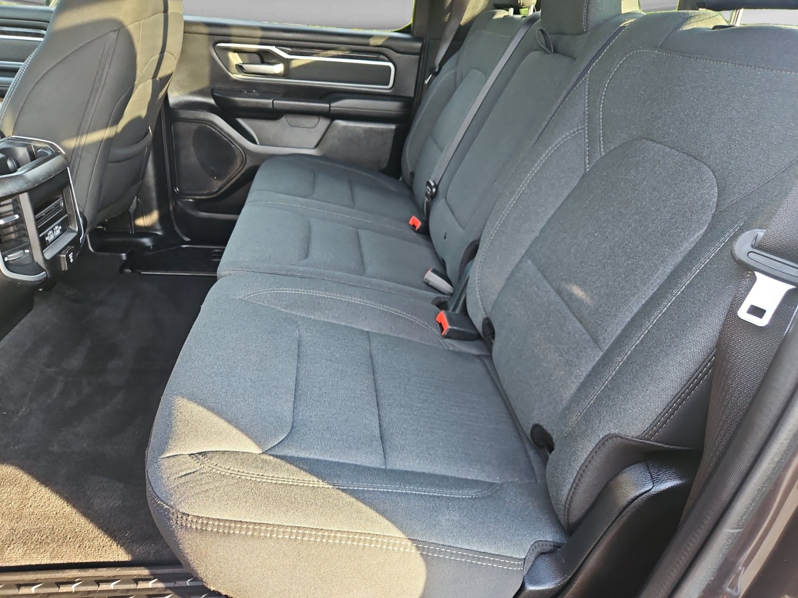 Used 2021 RAM 1500 Big Horn AWD/4WD image 14