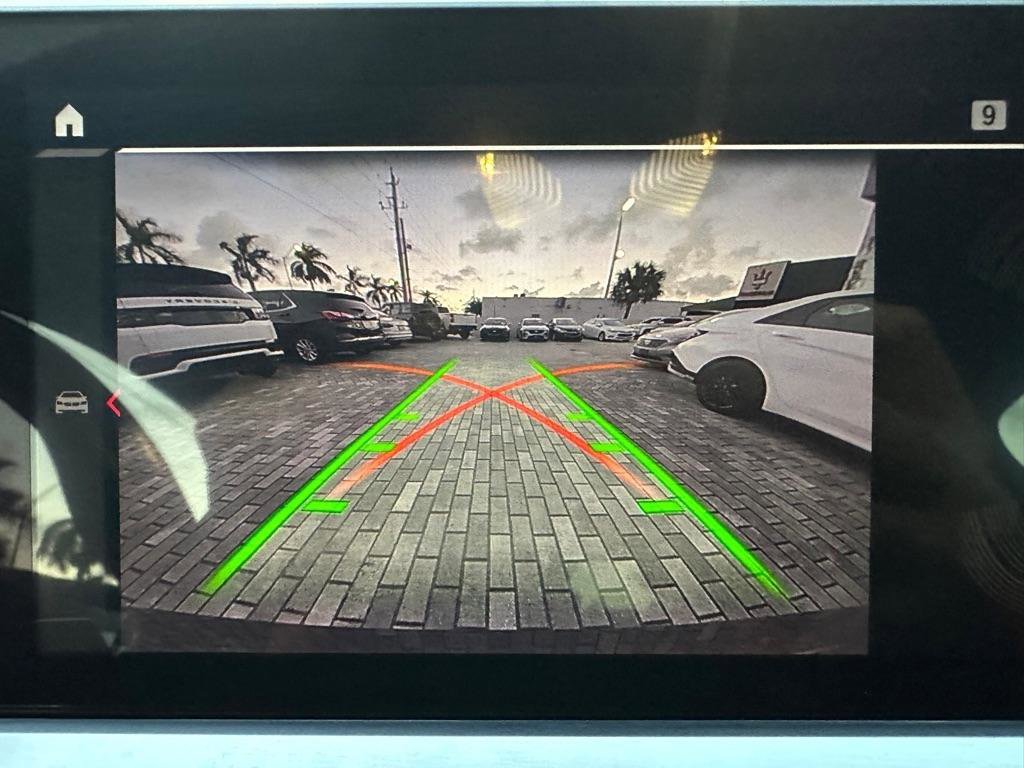 Used 2023 BMW M4 Competition w/ Executive Package image 28