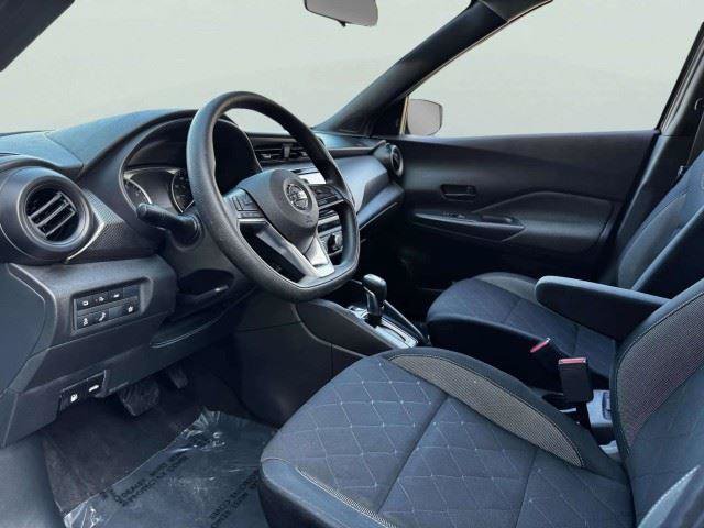 Used 2020 Nissan Kicks S FWD image 16