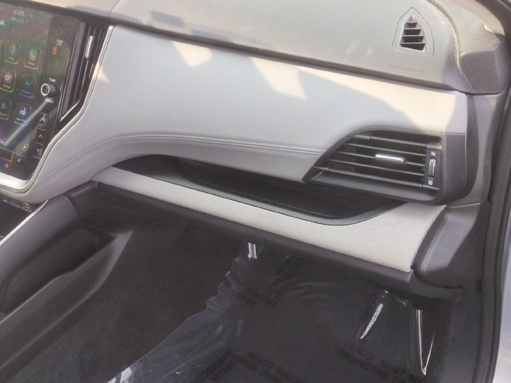 Used 2024 Subaru Legacy Premium AWD/4WD image 18