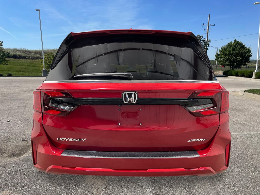 New 2026 Honda Odyssey Sport-L image 4