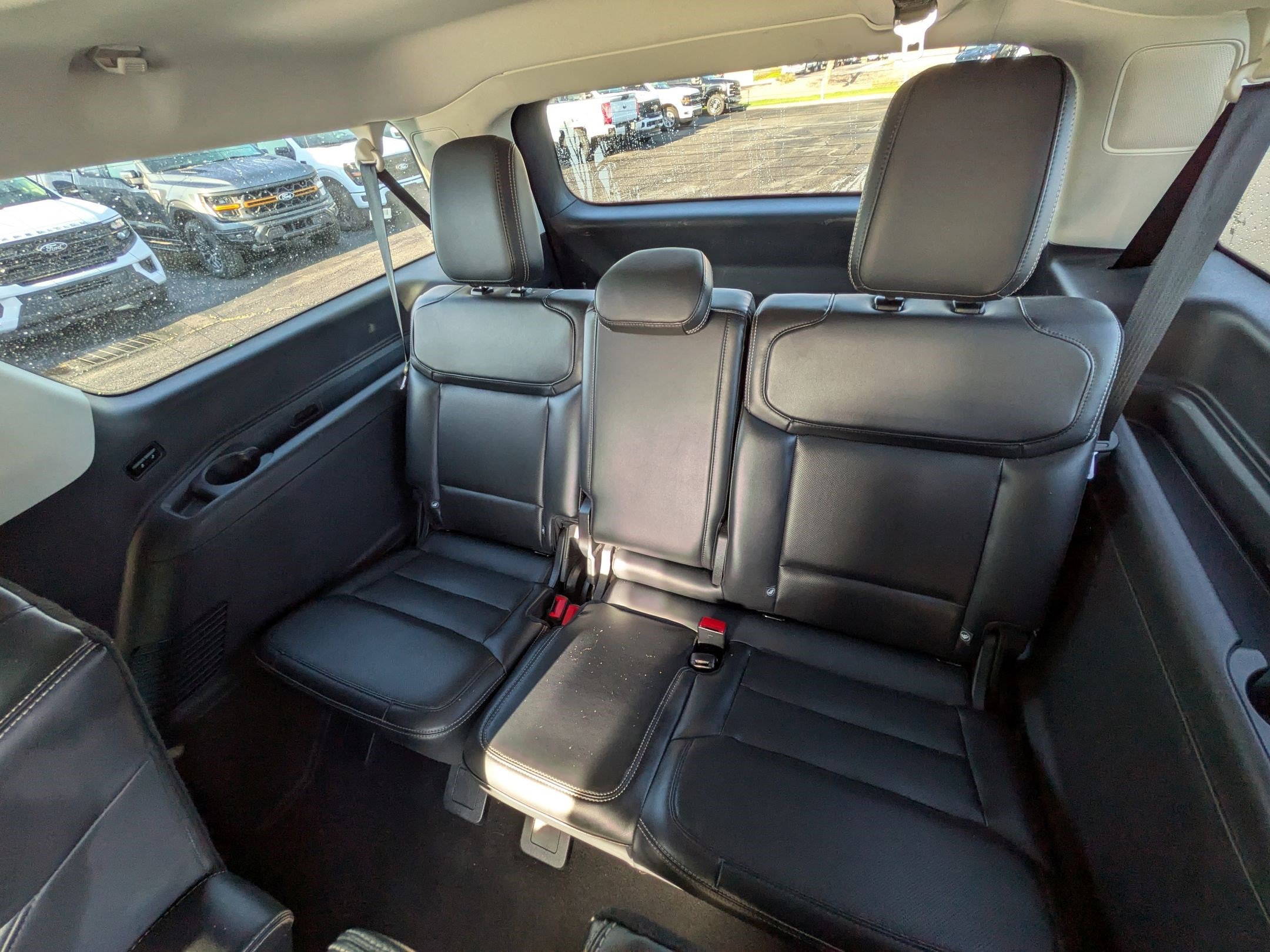 Used 2025 Ford Expedition Max Platinum image 32