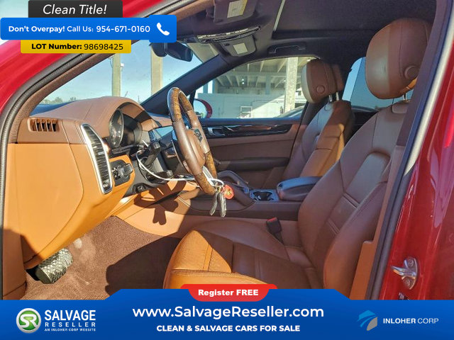 Used 2021 Porsche Cayenne E-Hybrid image 9