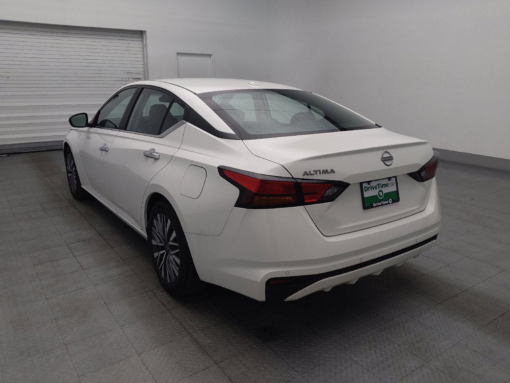 Used 2025 Nissan Altima 2.5 SV FWD image 5