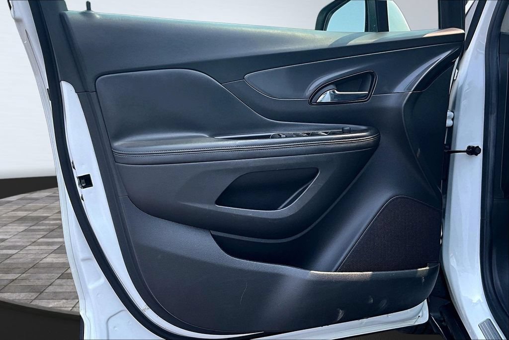 Used 2019 Buick Encore Preferred FWD image 20