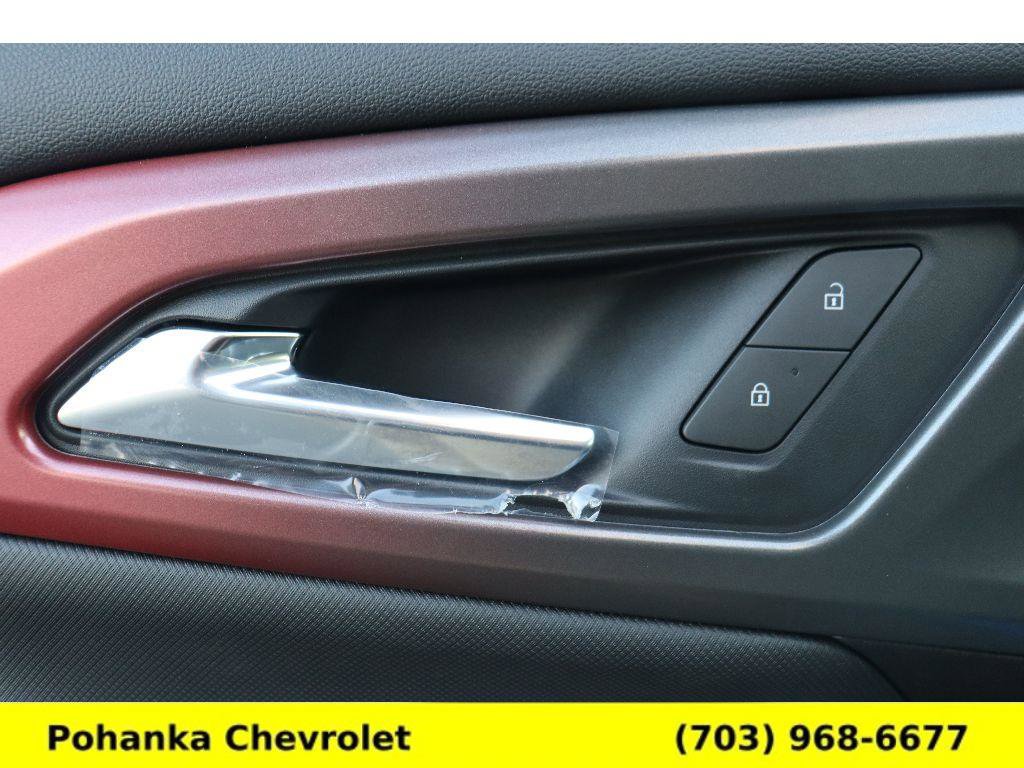 New 2026 Chevrolet Equinox EV RS FWD image 18