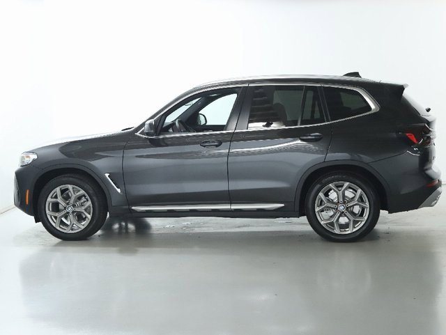 Certified 2024 BMW X3 xDrive30i w/ Premium Package image 39