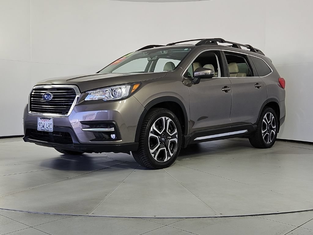 Used 2021 Subaru Ascent Limited w/ Technology Package AWD/4WD image 2