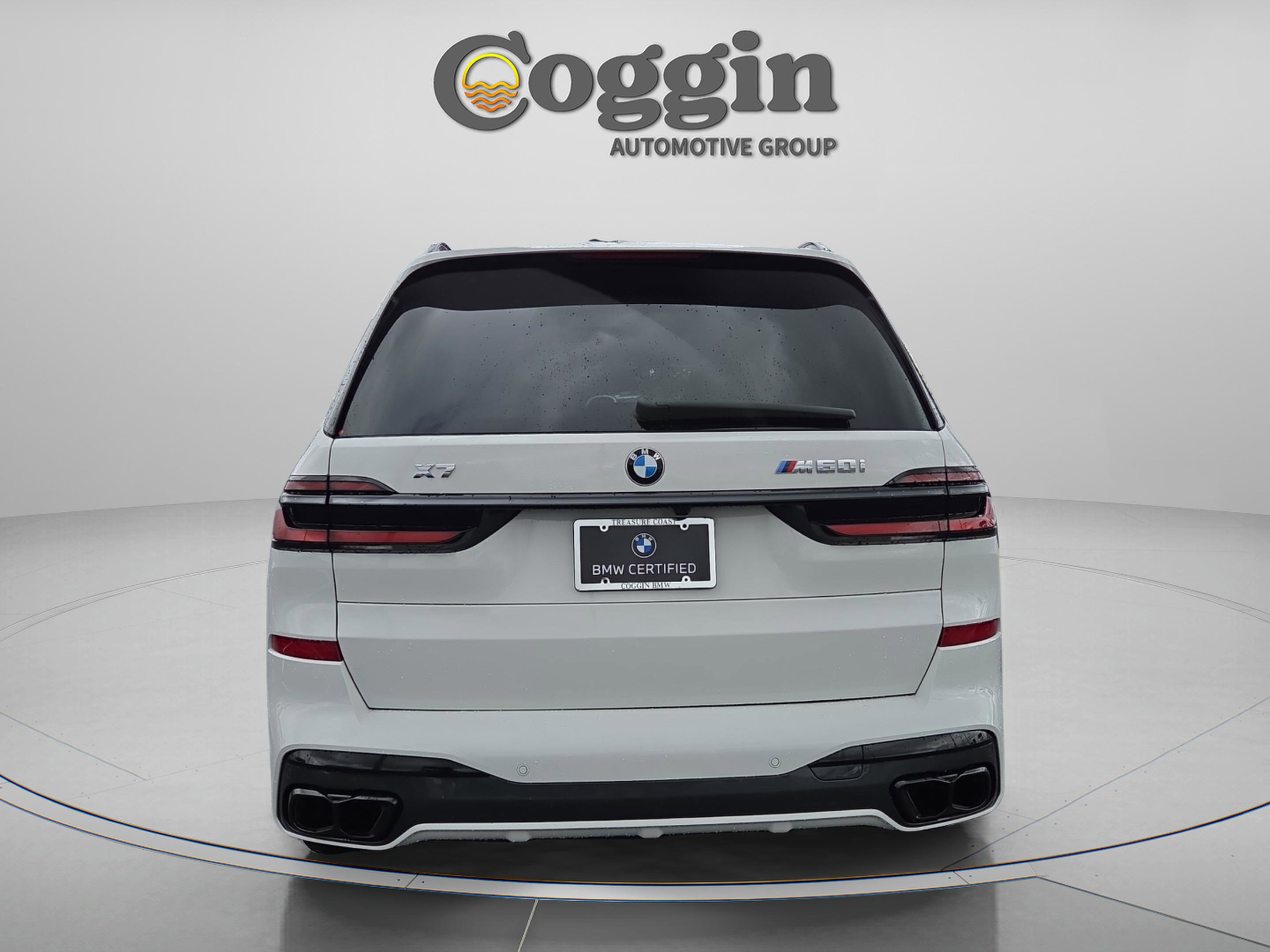 Used 2025 BMW X7 M60i w/ Climate Comfort Package AWD/4WD image 4