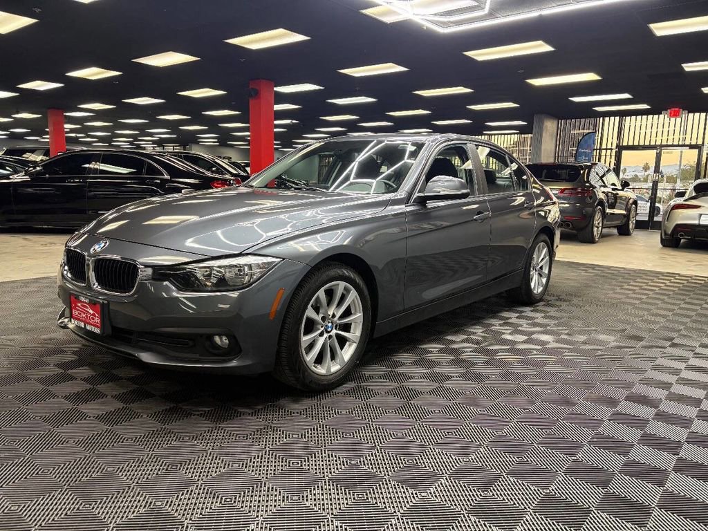 Used 2016 BMW 320i xDrive Sedan AWD/4WD image 6