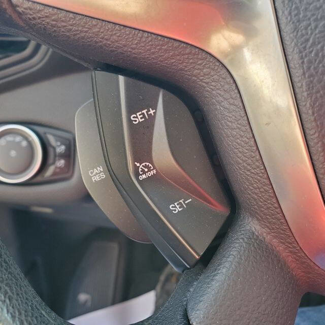 Used 2015 Ford Escape SE image 22