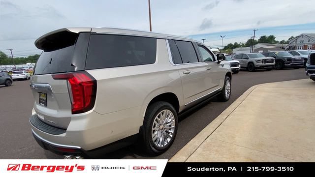 Certified 2023 GMC Yukon XL Denali w/ Denali Reserve Package AWD/4WD image 10