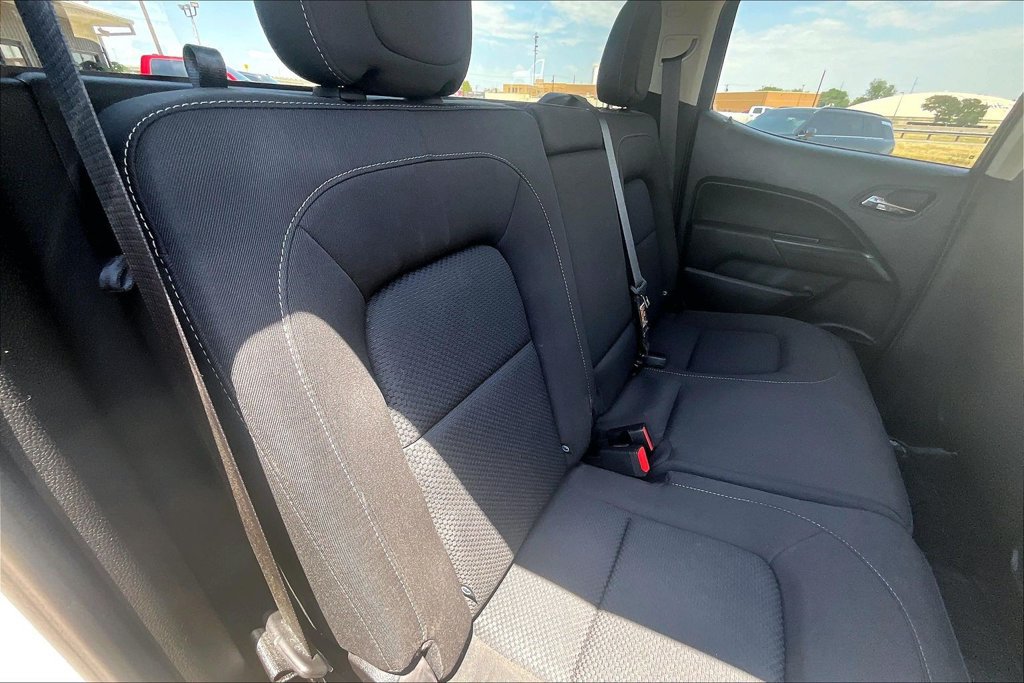 Used 2022 Chevrolet Colorado LT AWD/4WD image 33