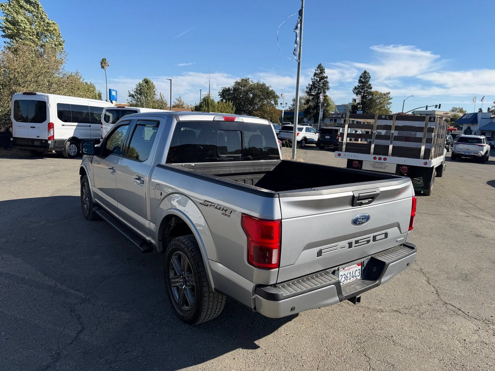 Certified 2020 Ford F150 XLT w/ Equipment Group 302A Luxury AWD/4WD image 3