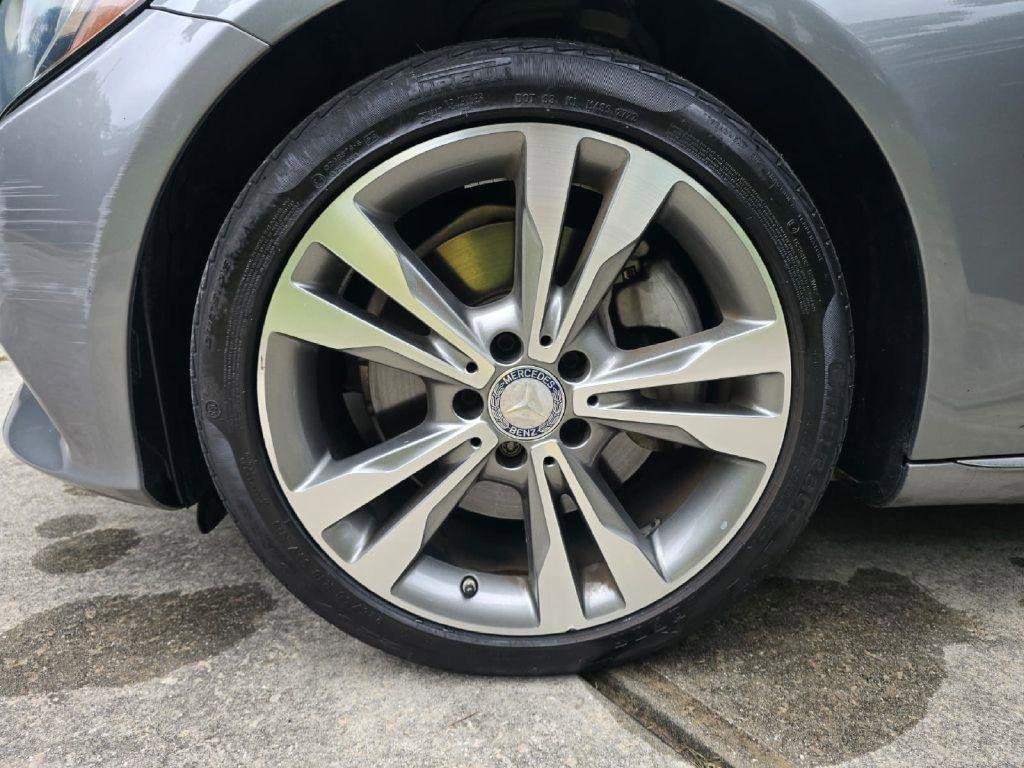 Used 2015 Mercedes-Benz C 300 Sedan image 17