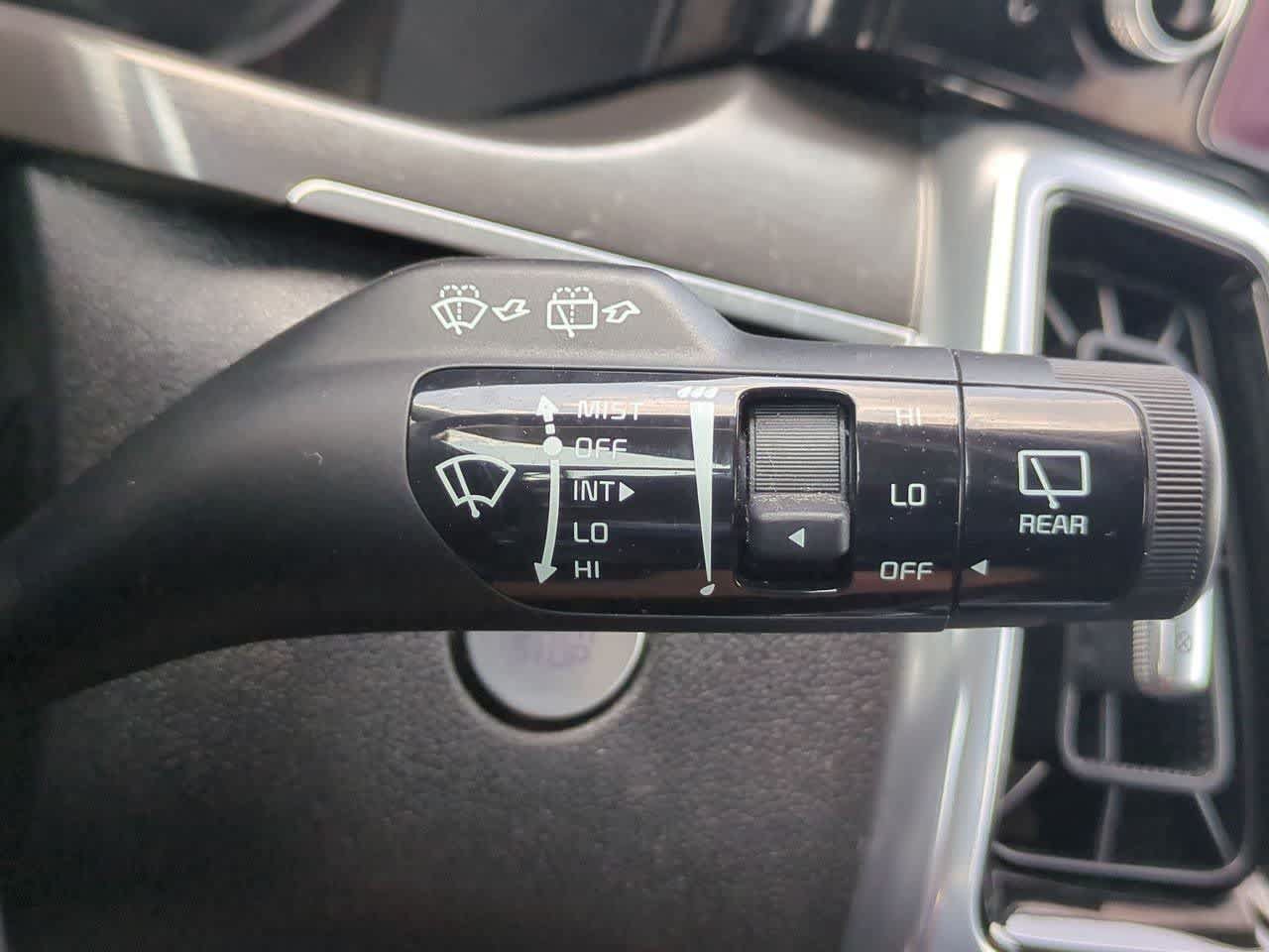 Used 2022 Kia Sorento SX AWD/4WD image 28