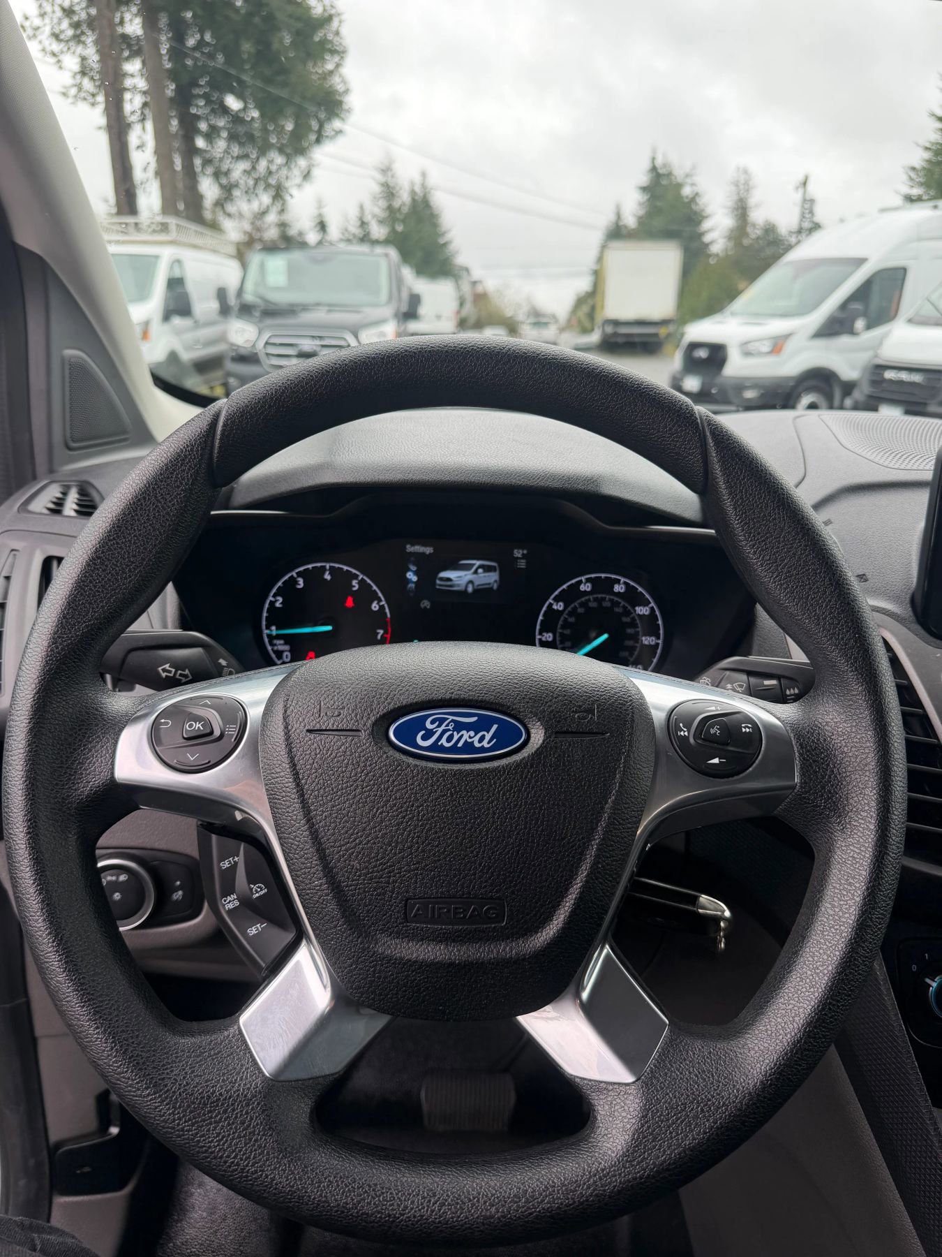 Used 2019 Ford Transit Connect XL image 26