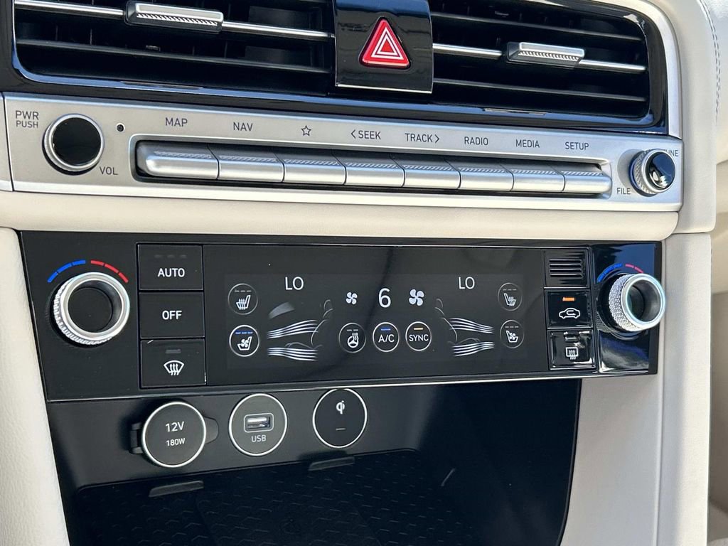 New 2026 Genesis G70 2.5T Prestige image 30