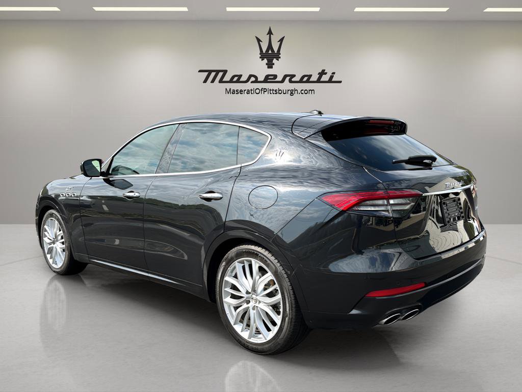 Used 2022 Maserati Levante GT AWD/4WD image 7