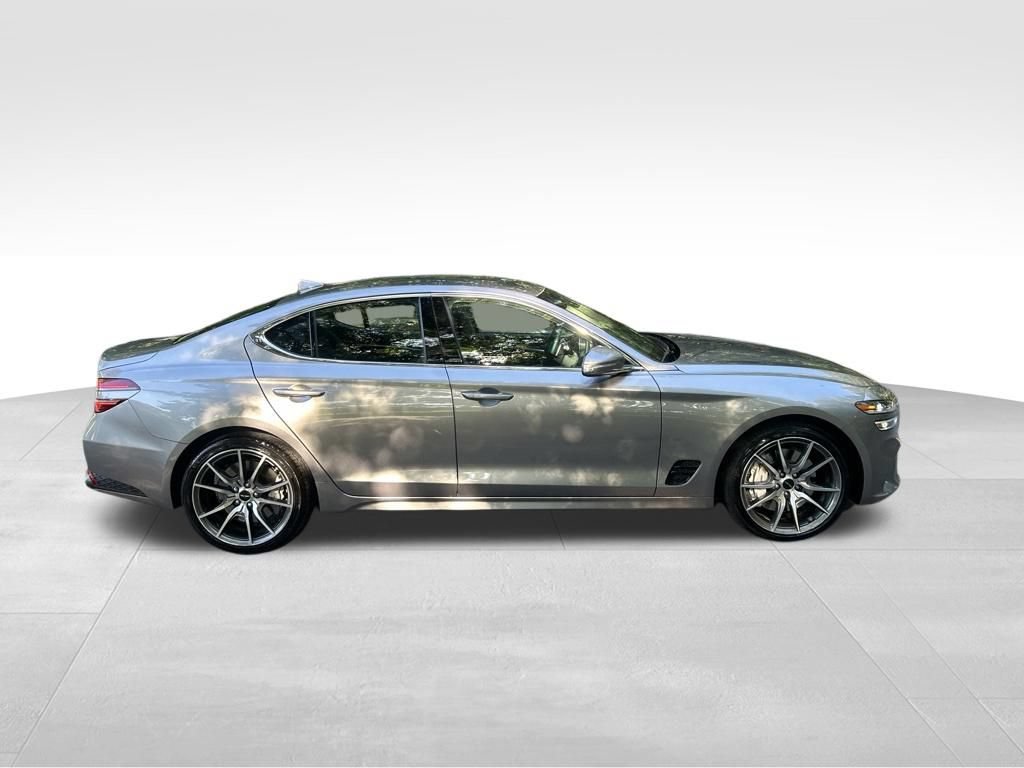 Used 2026 Genesis G70 2.5T RWD image 7