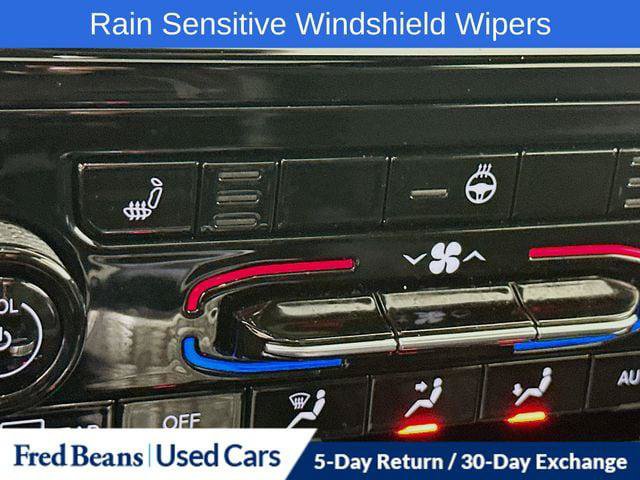 Certified 2025 Jeep Grand Cherokee L Altitude AWD/4WD image 26