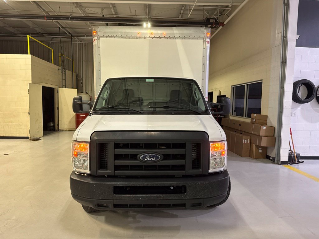 Used 2019 Ford E-350 and Econoline 350 Super Duty w/ Power Windows & Locks Group RWD image 2