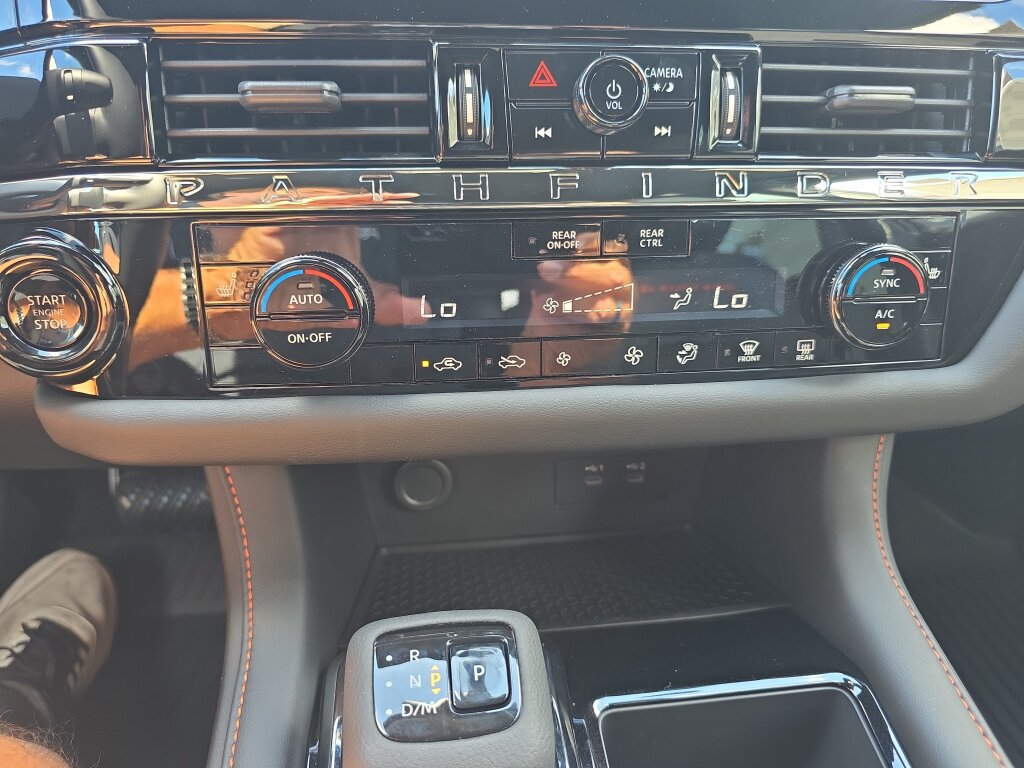New 2026 Nissan Pathfinder Rock Creek AWD/4WD image 14
