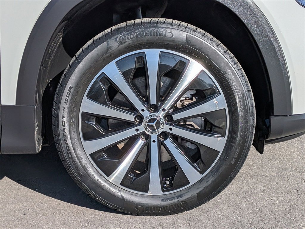 Used 2023 Mercedes-Benz GLB 250 image 25