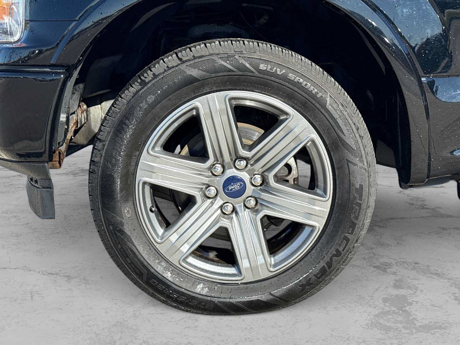 Used 2018 Ford F150 XLT w/ Equipment Group 302A Luxury AWD/4WD image 13