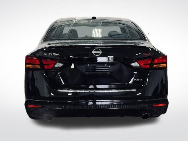 Used 2023 Nissan Altima 2.5 SR image 9