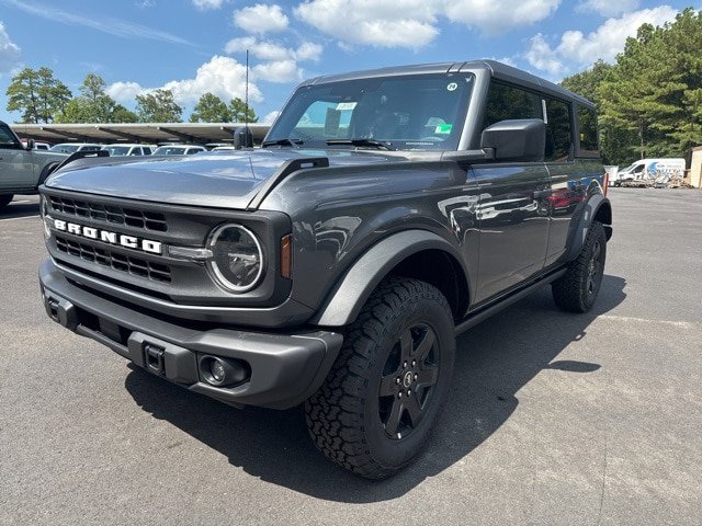 New 2025 Ford Bronco Big Bend w/ Black Diamond Package AWD/4WD image 1