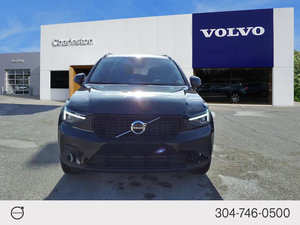 Certified 2026 Volvo XC40 B5 Core w/ Climate Package image 8