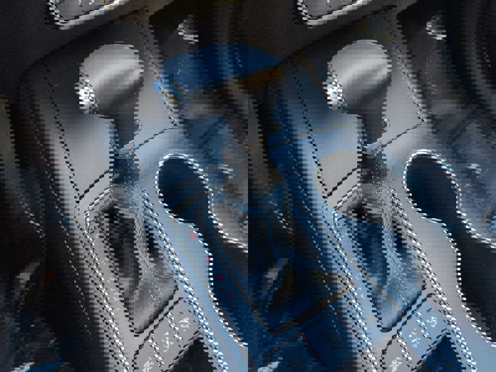 Used 2019 Kia Sorento LX w/ LX Convenience Package image 32