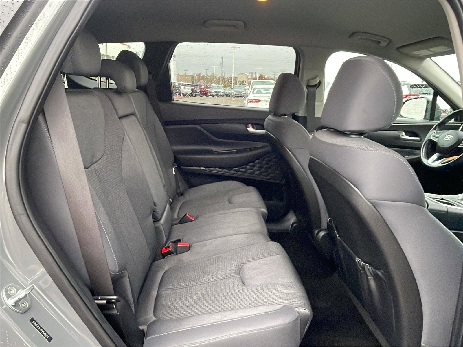 Used 2023 Hyundai Santa Fe SEL image 16