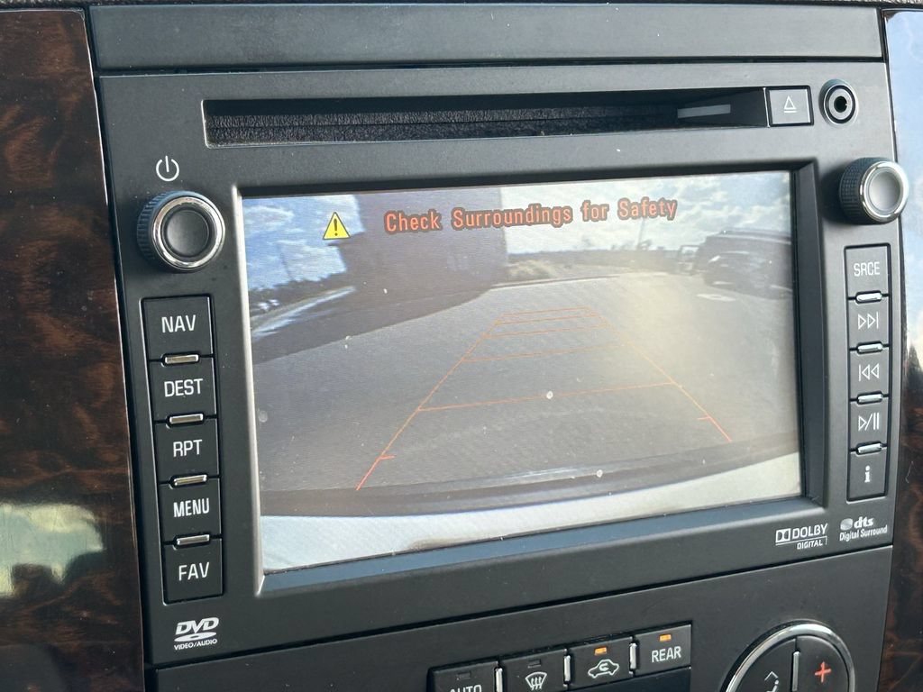 Used 2014 GMC Yukon Denali AWD/4WD image 30