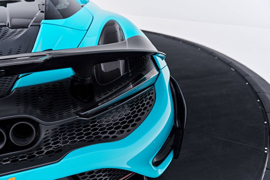 Used 2022 McLaren 765LT RWD image 52