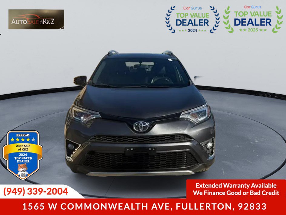 Used 2016 Toyota RAV4 SE image 2