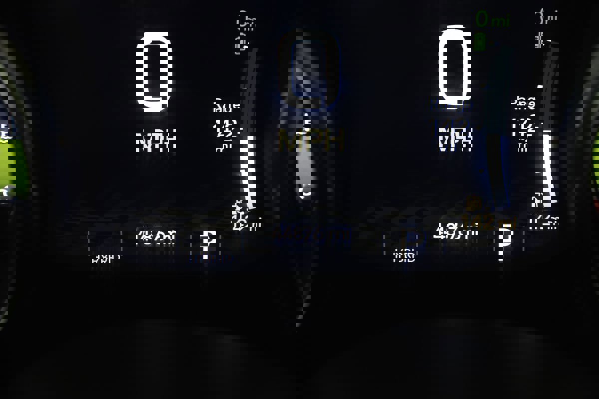 Used 2021 Jeep Wrangler Unlimited Rubicon 4xe w/ Steel Bumper Group image 37