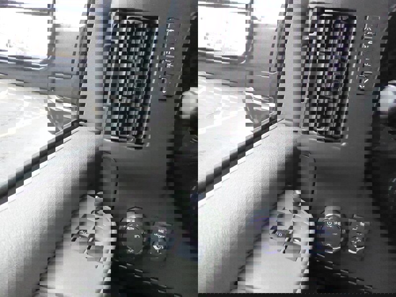 Used 2017 Chevrolet Express 2500 LT w/ LT Preferred Equipment Group image 13