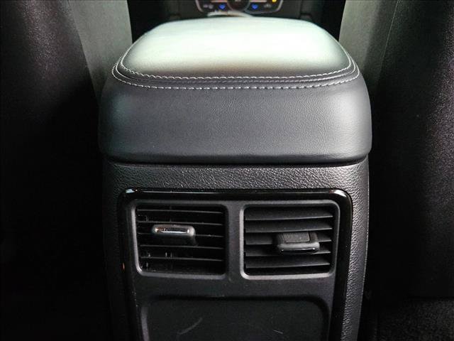 Used 2023 Dodge Charger R/T w/ Blacktop Package RWD image 16
