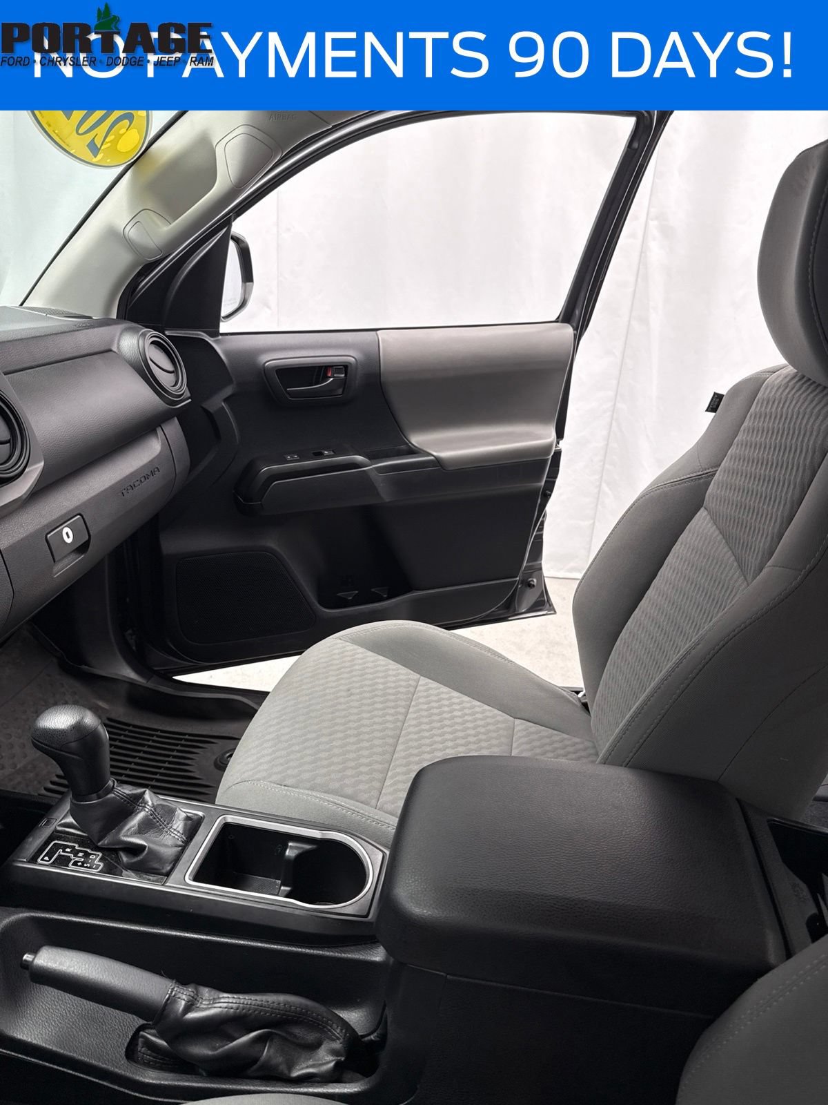 Used 2020 Toyota Tacoma SR AWD/4WD image 22