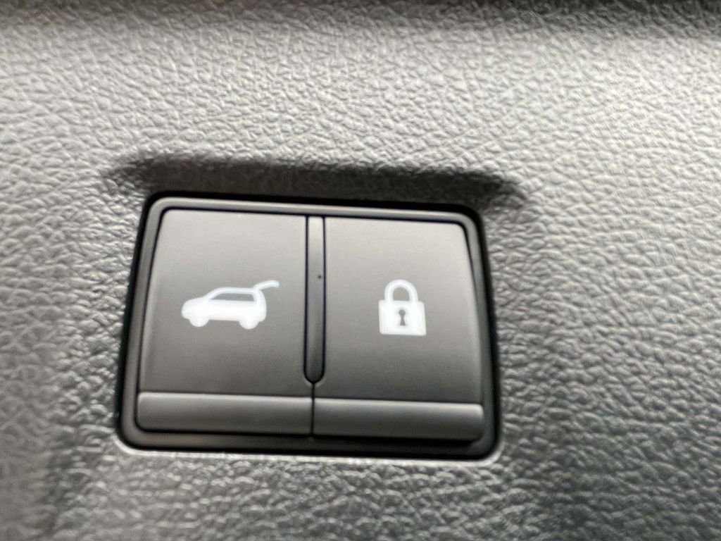 Used 2025 INFINITI QX60 Autograph w/ Cargo Package image 12