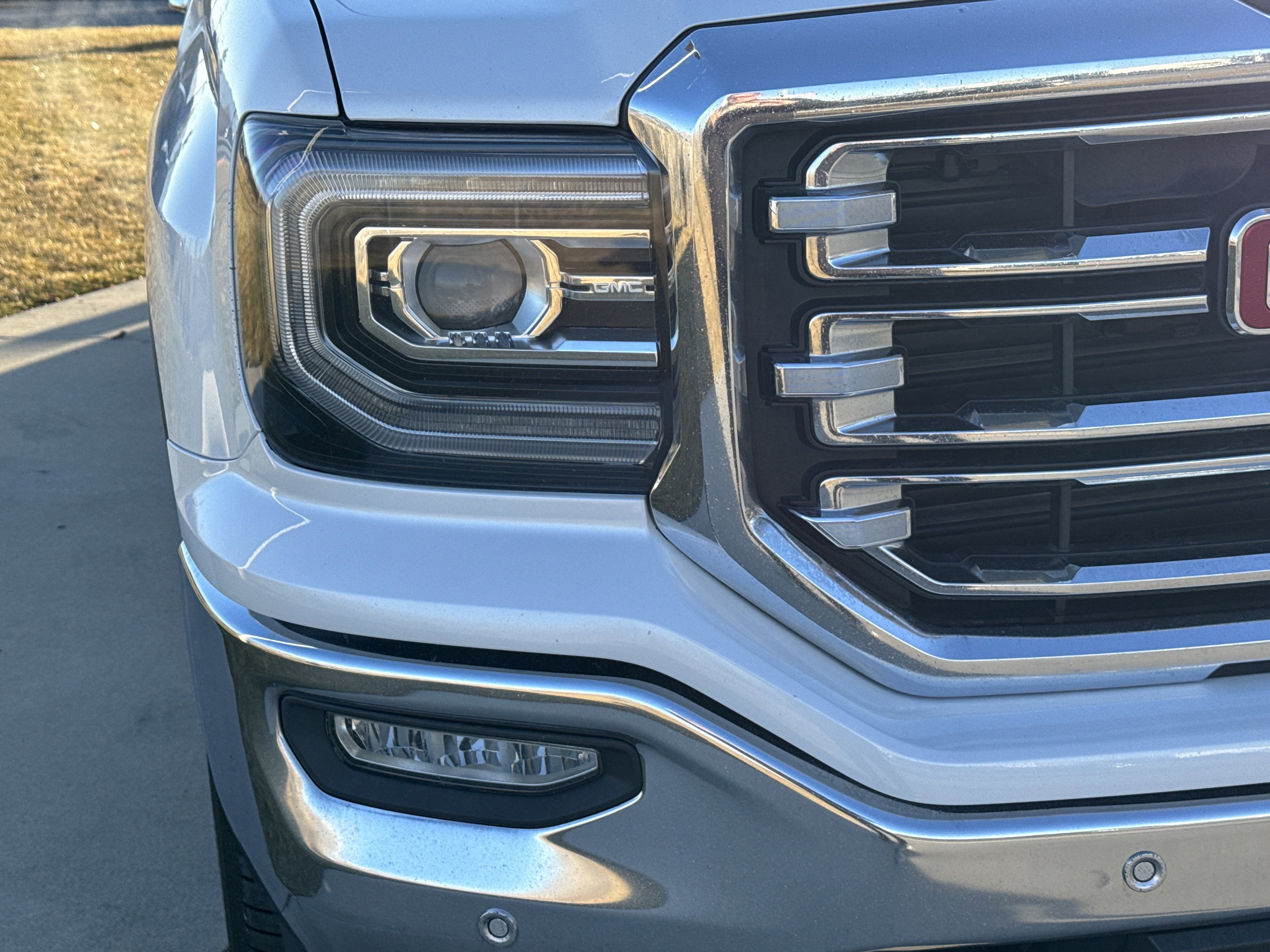 Used 2018 GMC Sierra 1500 SLT image 9