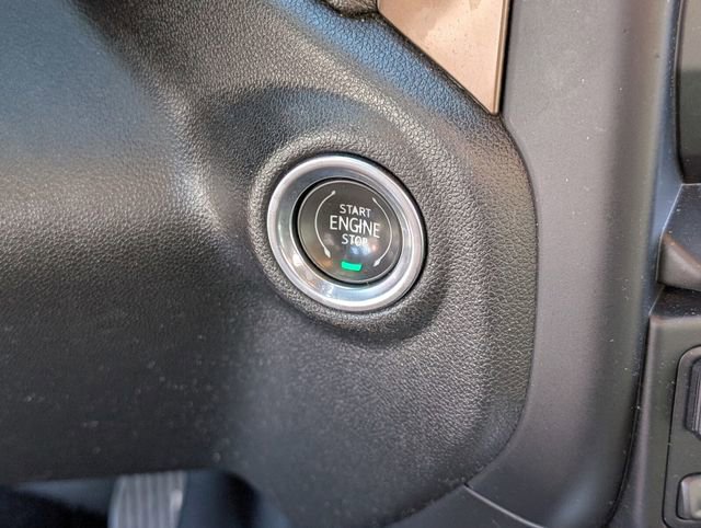 Used 2019 Chevrolet Silverado 1500 High Country w/ Technology Package image 29