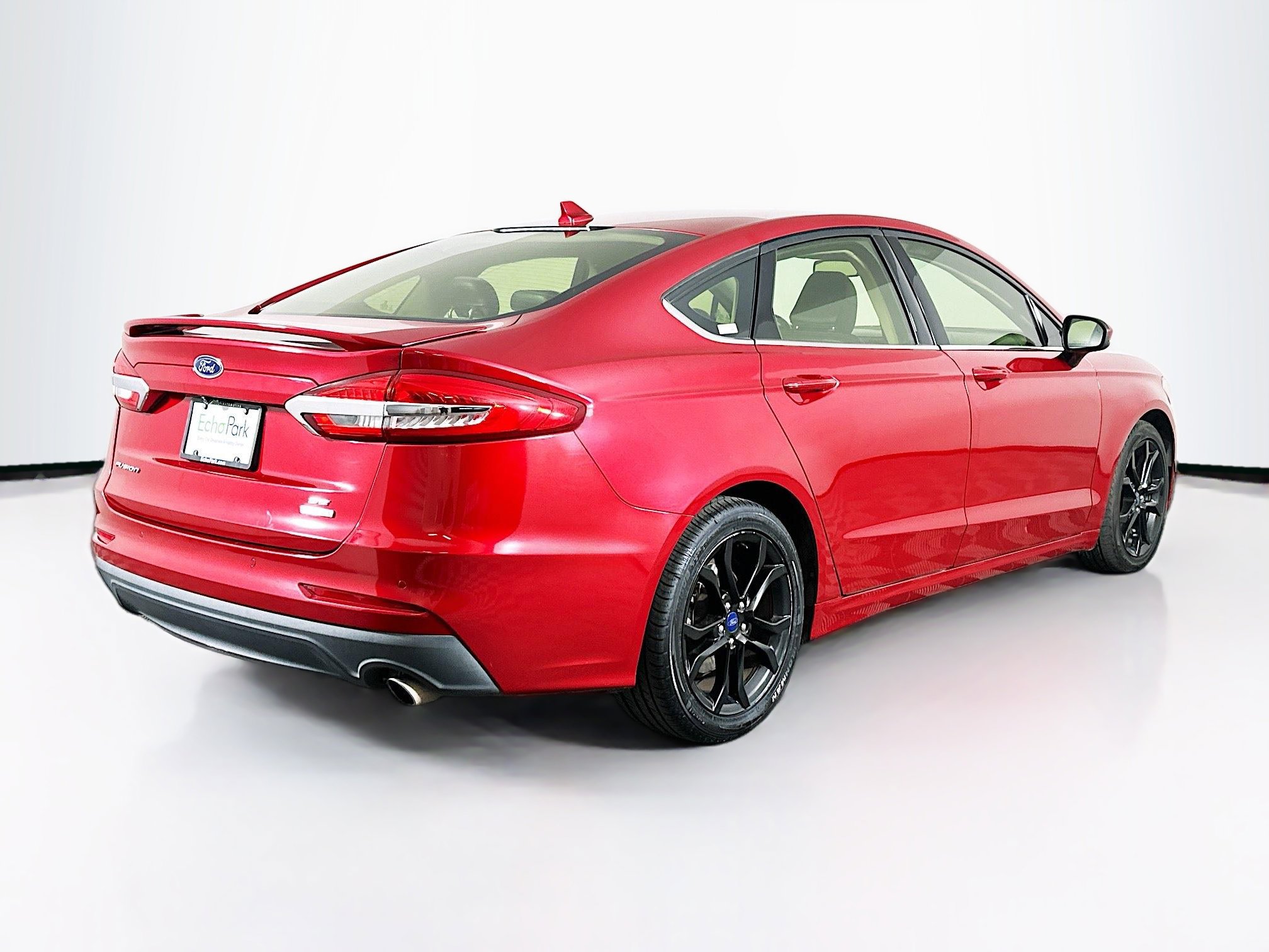Used 2020 Ford Fusion SE w/ Equipment Group 151A image 9