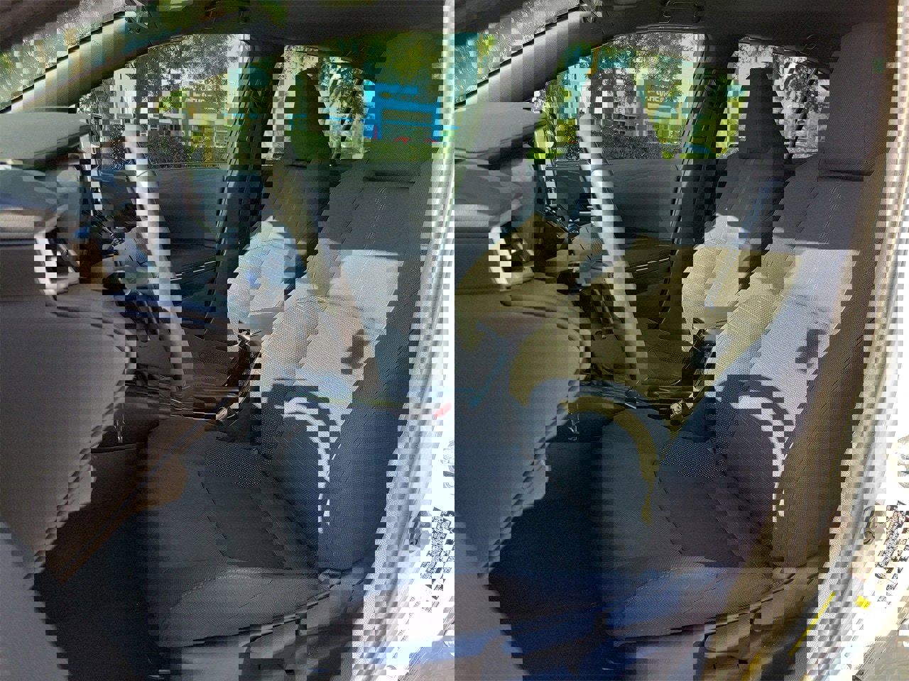 Used 2021 Toyota Corolla SE image 16