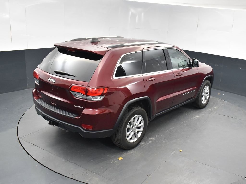 Used 2021 Jeep Grand Cherokee Laredo image 31