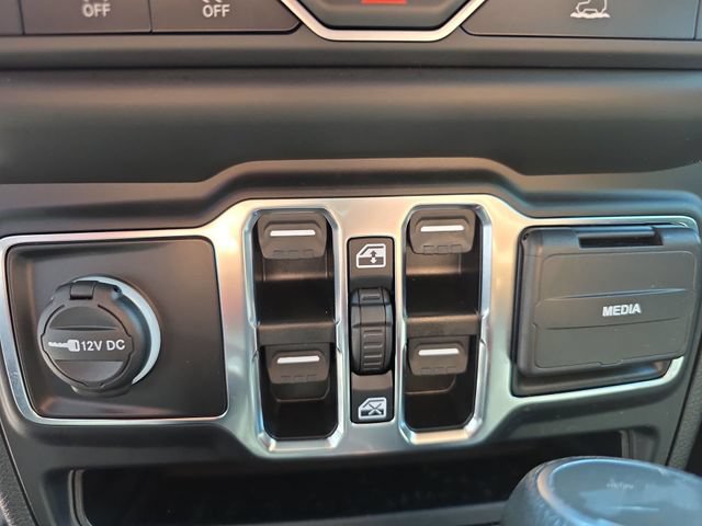 Used 2023 Jeep Wrangler Unlimited Sport w/ Sun And Sound Package AWD/4WD image 28